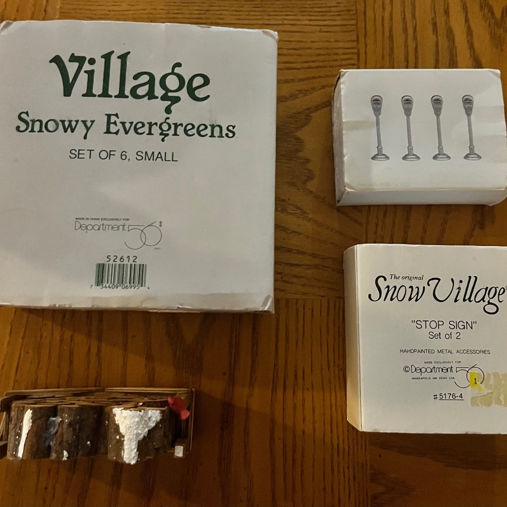 Set of 4 Dept. 56 Village Accessories. Stop Signs, Parking Meters, Trees, Logs - Picture 2 of 11